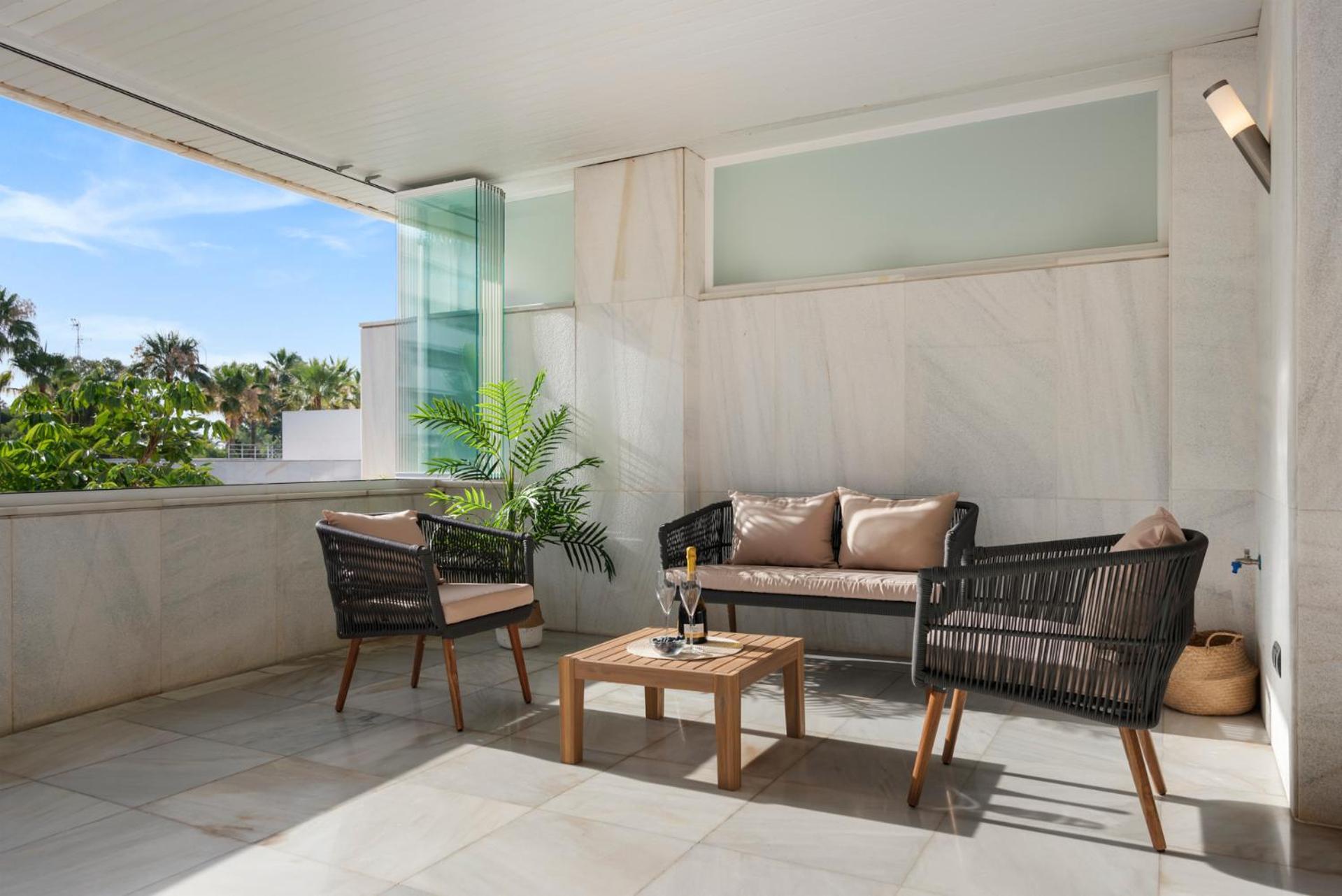 Apartamento Magnífico En Complejo Exclusivo Con Piscina Cubierta - Gym - Sauna *