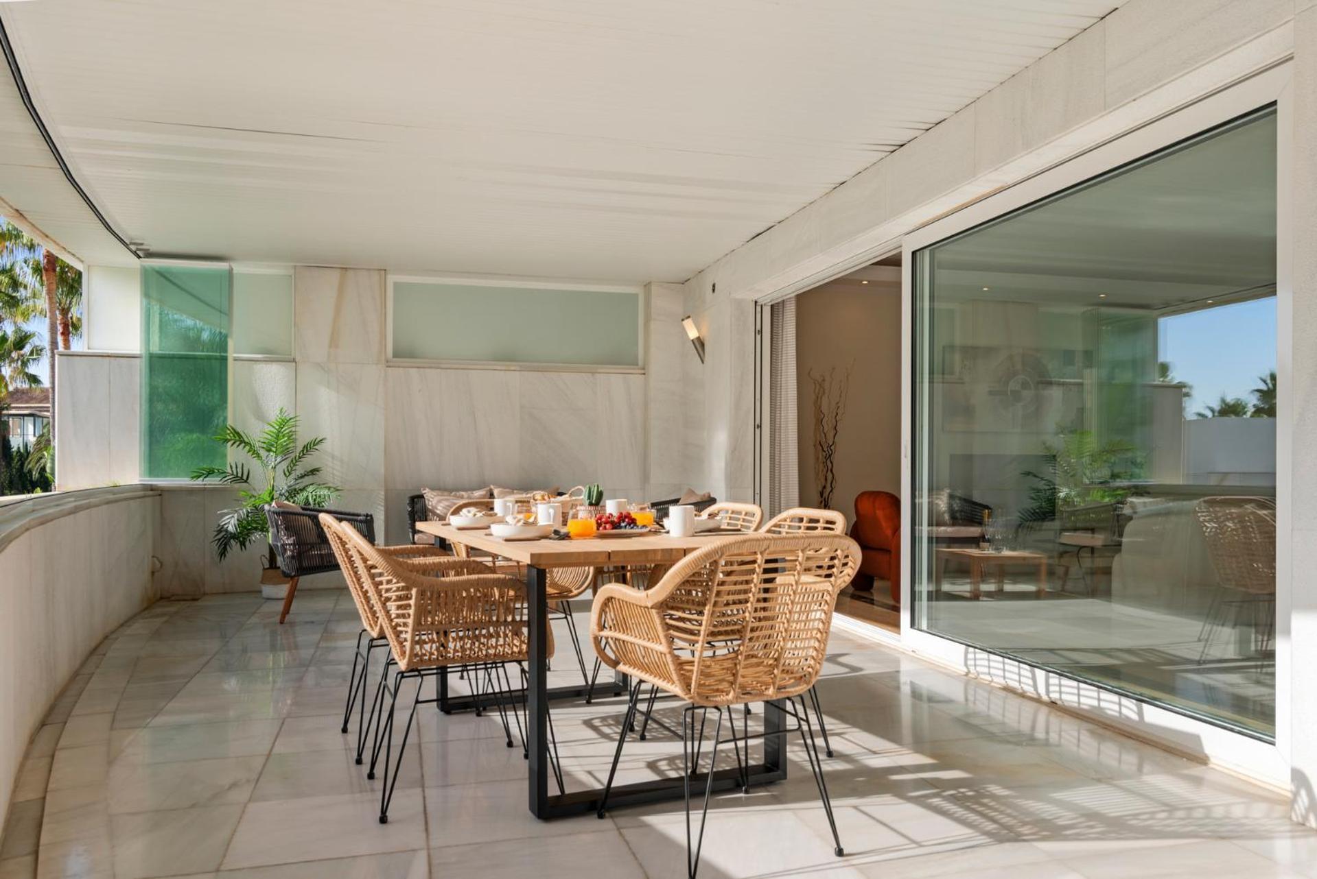 Apartamento Magnífico En Complejo Exclusivo Con Piscina Cubierta - Gym - Sauna *