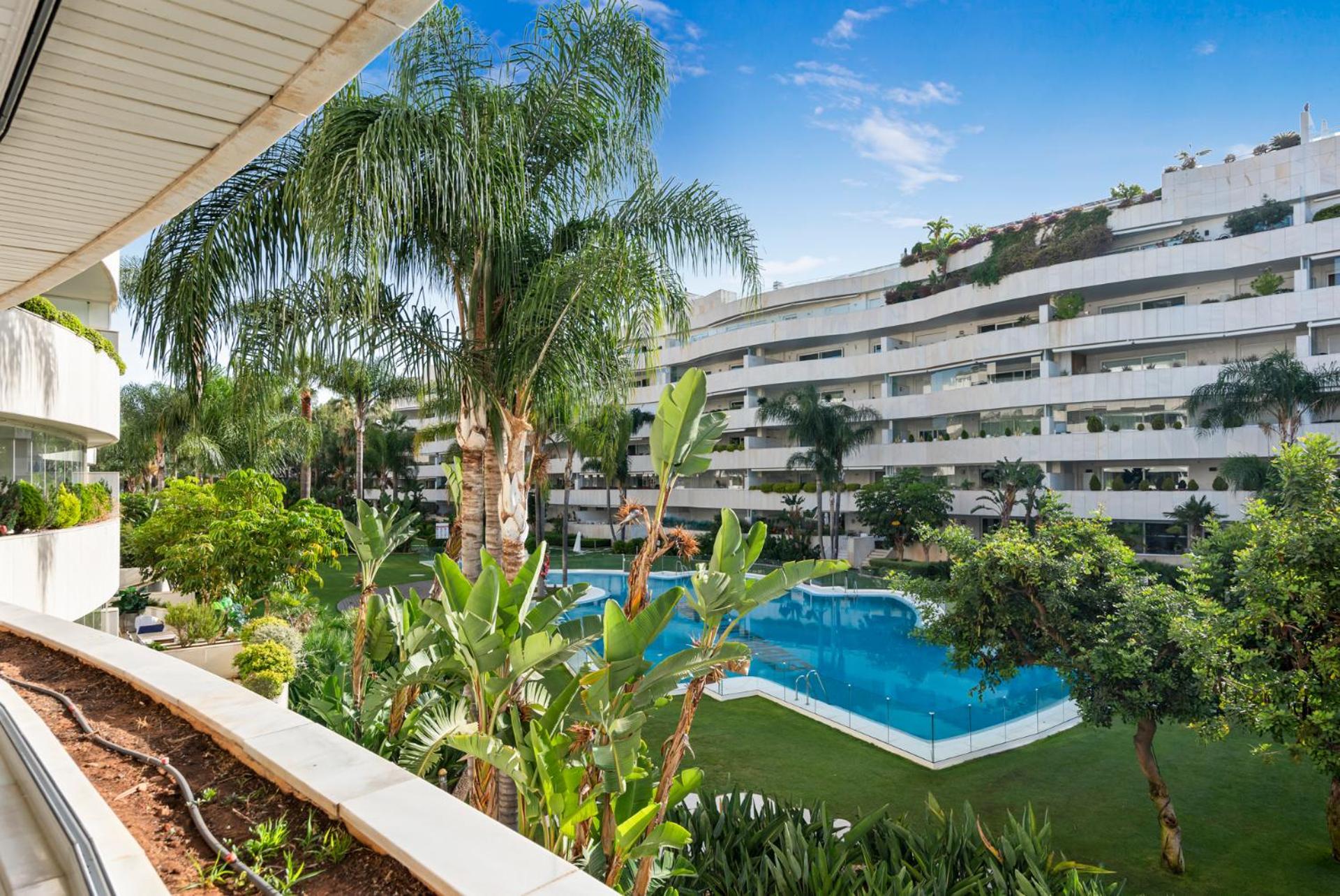 Magnífico En Complejo Exclusivo Con Piscina Cubierta - Gym - Sauna Apartamento *